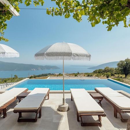 Amazing Home In Herceg Novi With House Sea View Kültér fotó