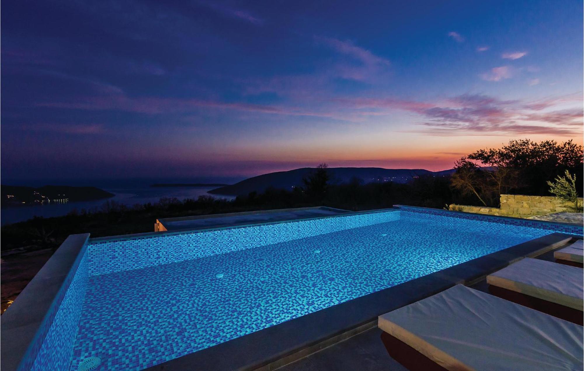 Amazing Home In Herceg Novi With House Sea View Kültér fotó